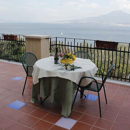 Ancelle Sorrento - Casa D'Accoglienza Hotell Castellammare di Stabia Eksteriør bilde