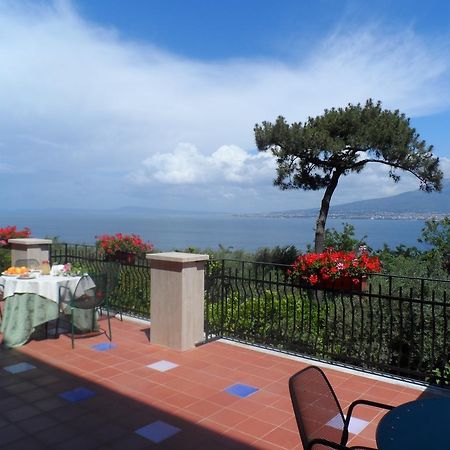 Ancelle Sorrento - Casa D'Accoglienza Hotell Castellammare di Stabia Eksteriør bilde