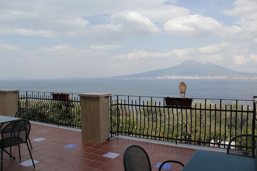 Ancelle Sorrento - Casa D'Accoglienza Hotell Castellammare di Stabia Eksteriør bilde