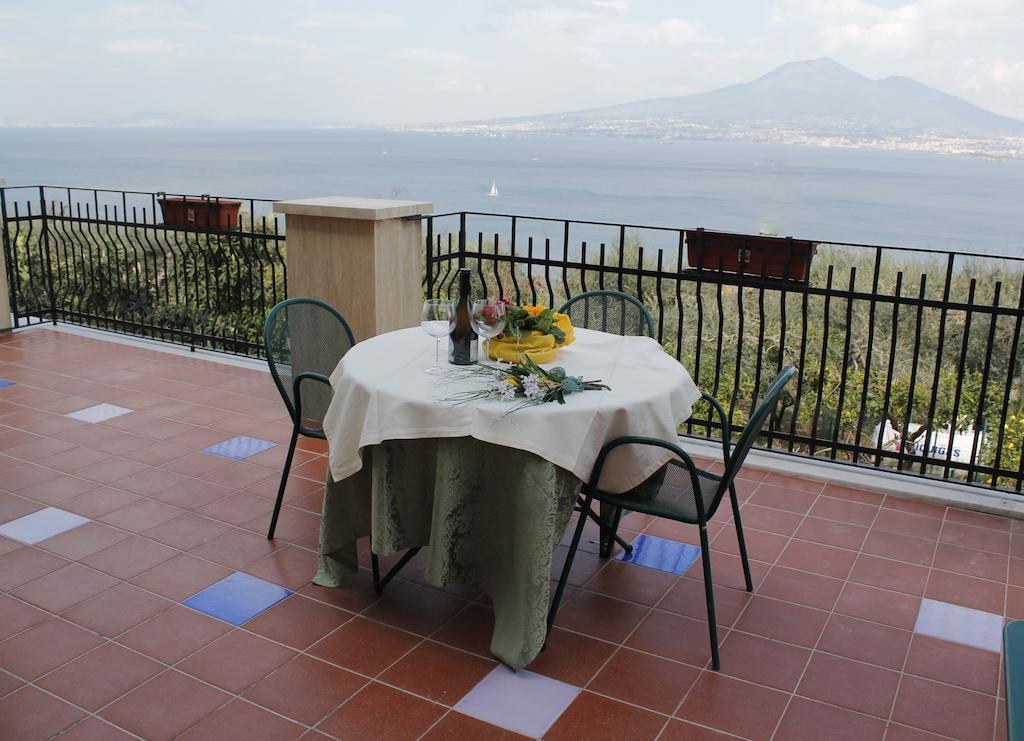 Ancelle Sorrento - Casa D'Accoglienza Hotell Castellammare di Stabia Eksteriør bilde