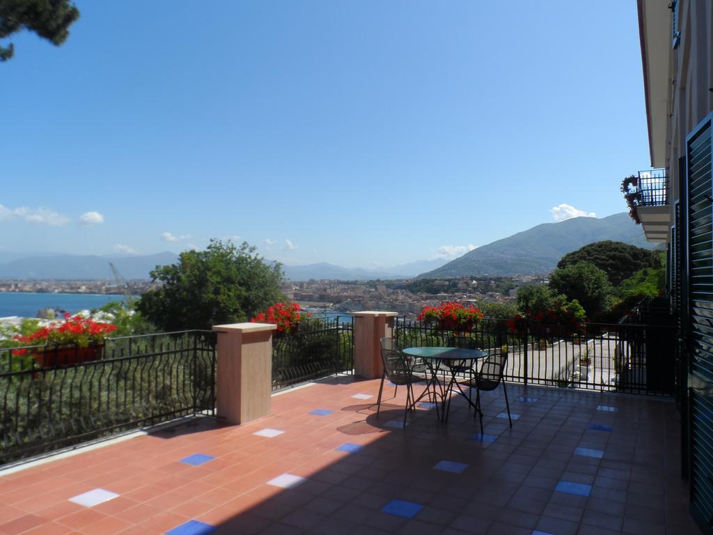 Ancelle Sorrento - Casa D'Accoglienza Hotell Castellammare di Stabia Eksteriør bilde