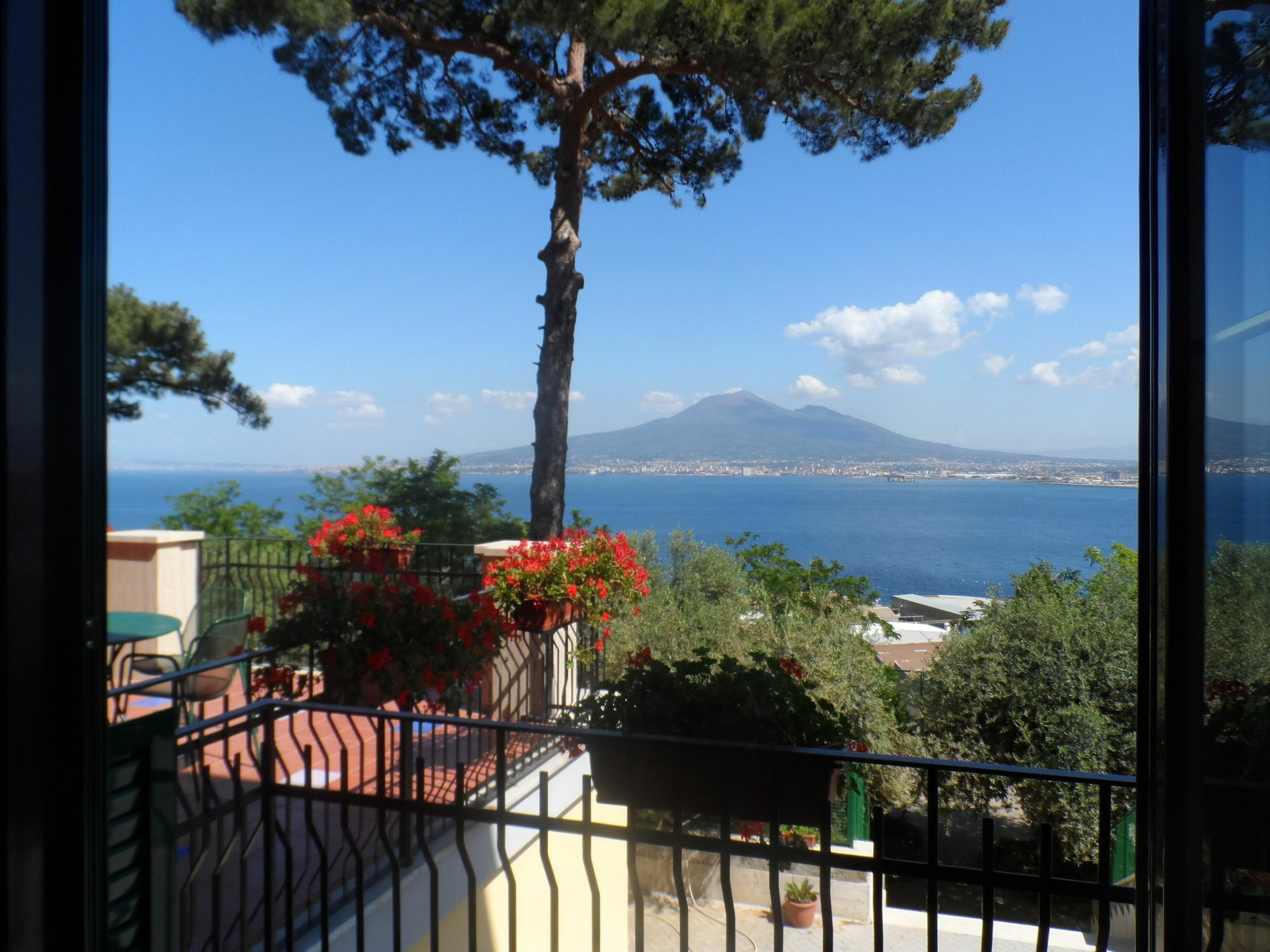 Ancelle Sorrento - Casa D'Accoglienza Hotell Castellammare di Stabia Eksteriør bilde